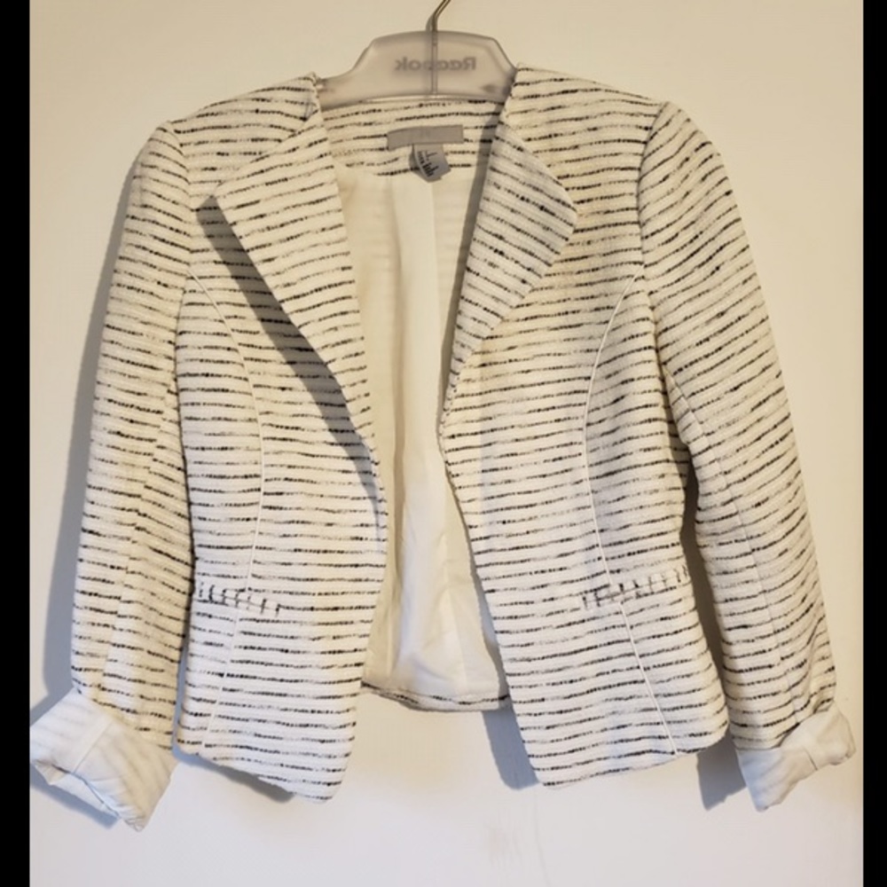 H&M tweed blazer size 4